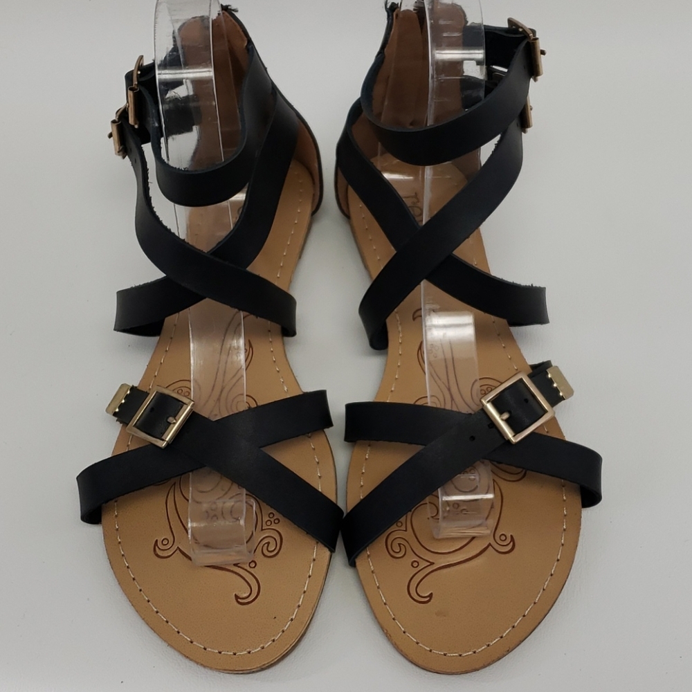 Strappy sandals